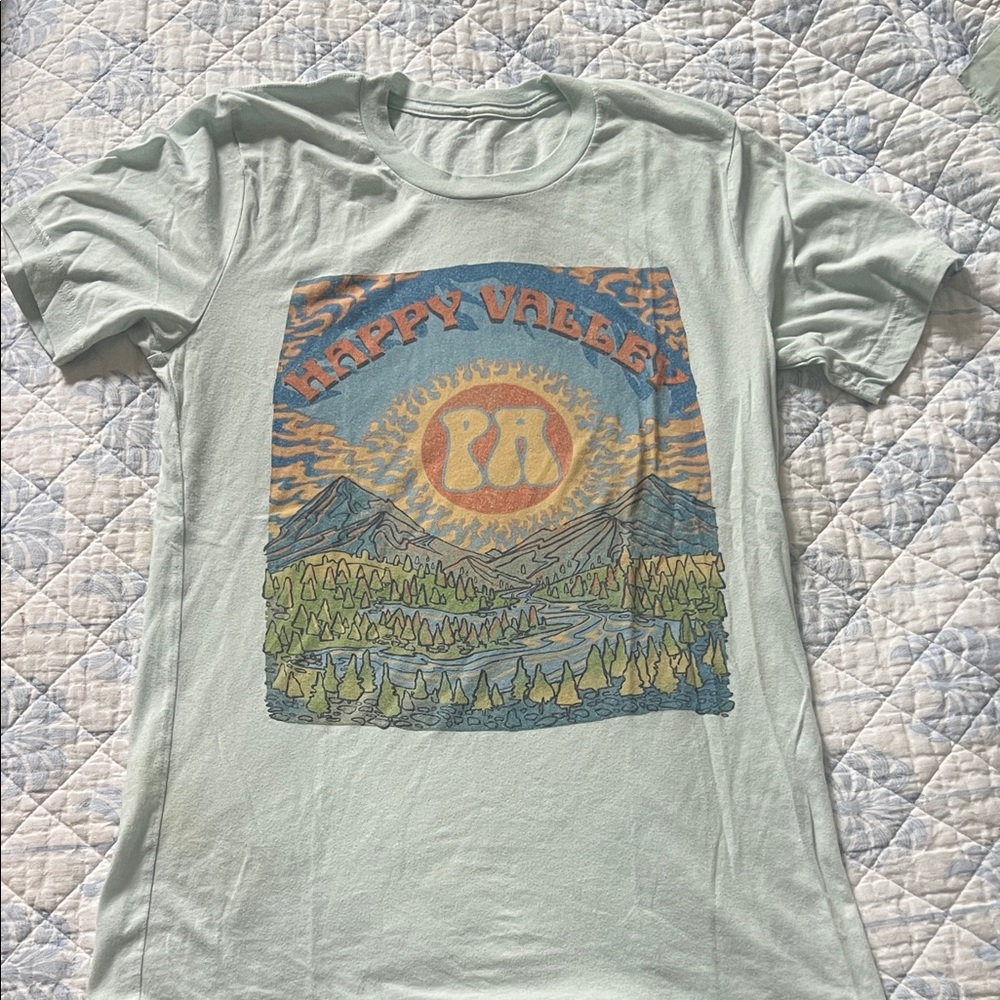 Happy Valley Graphic T-Shirt Super soft! Size S/M  **Penn State**